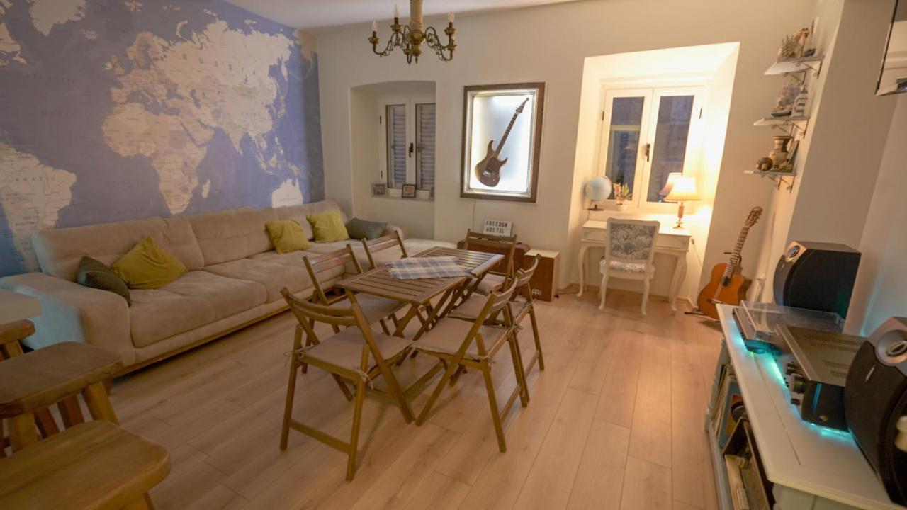 Freedom Hostel Budva Luaran gambar