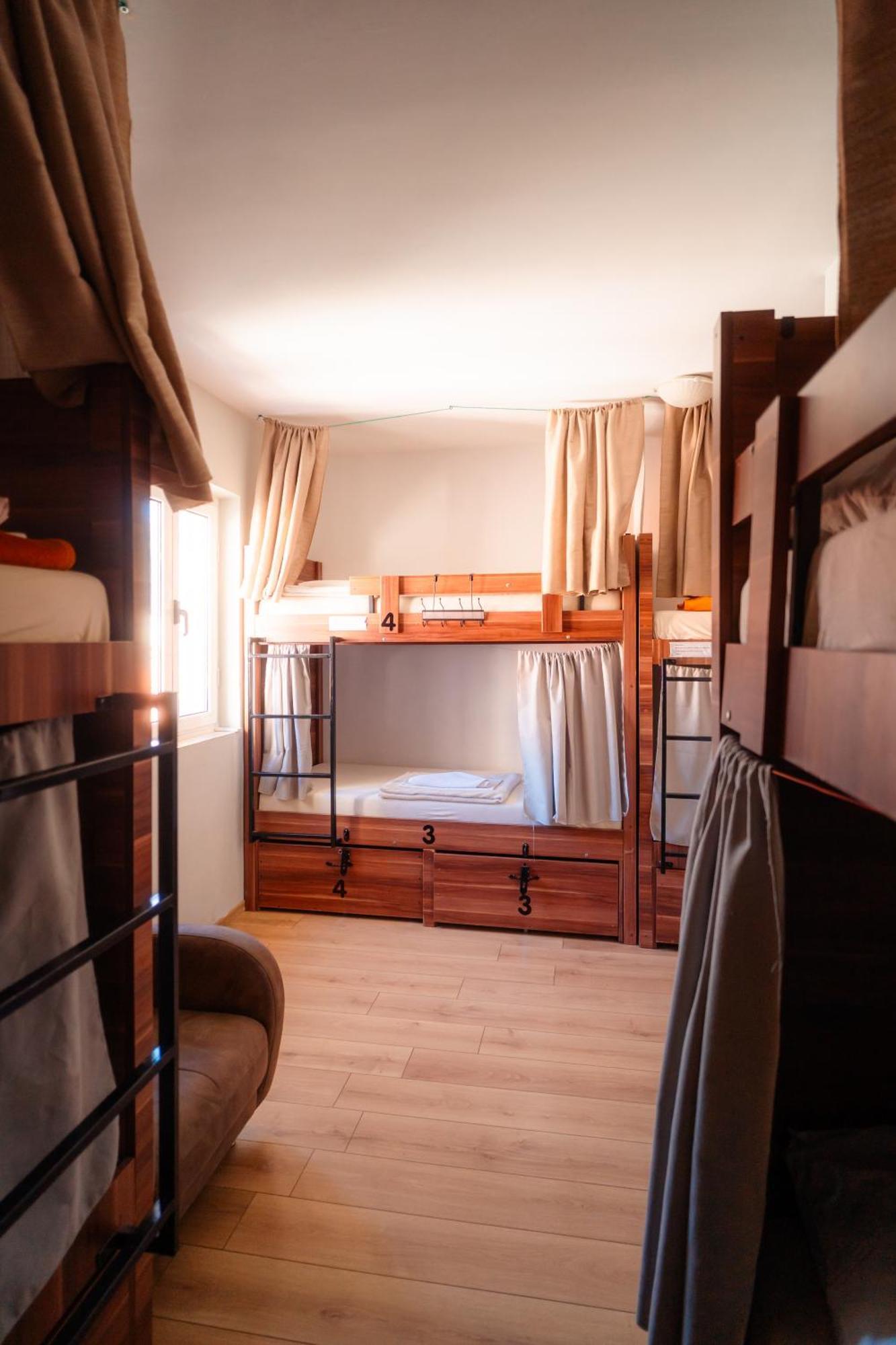 Freedom Hostel Budva Luaran gambar